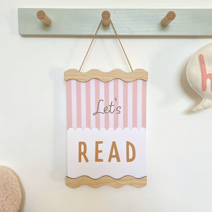 Wavy Magnetic Picture Frame - ASH – Wall Hangings / Display for children, available at Learning Bugs UK