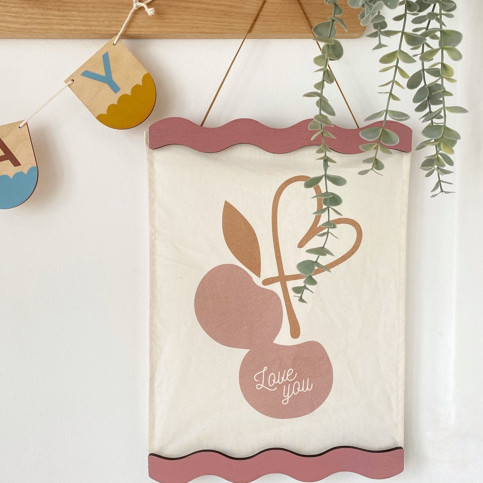 Buy Wavy Colour Pop Magnetic Picture Frame | Wall Hangings / Display for kids by Learning Bugs UK