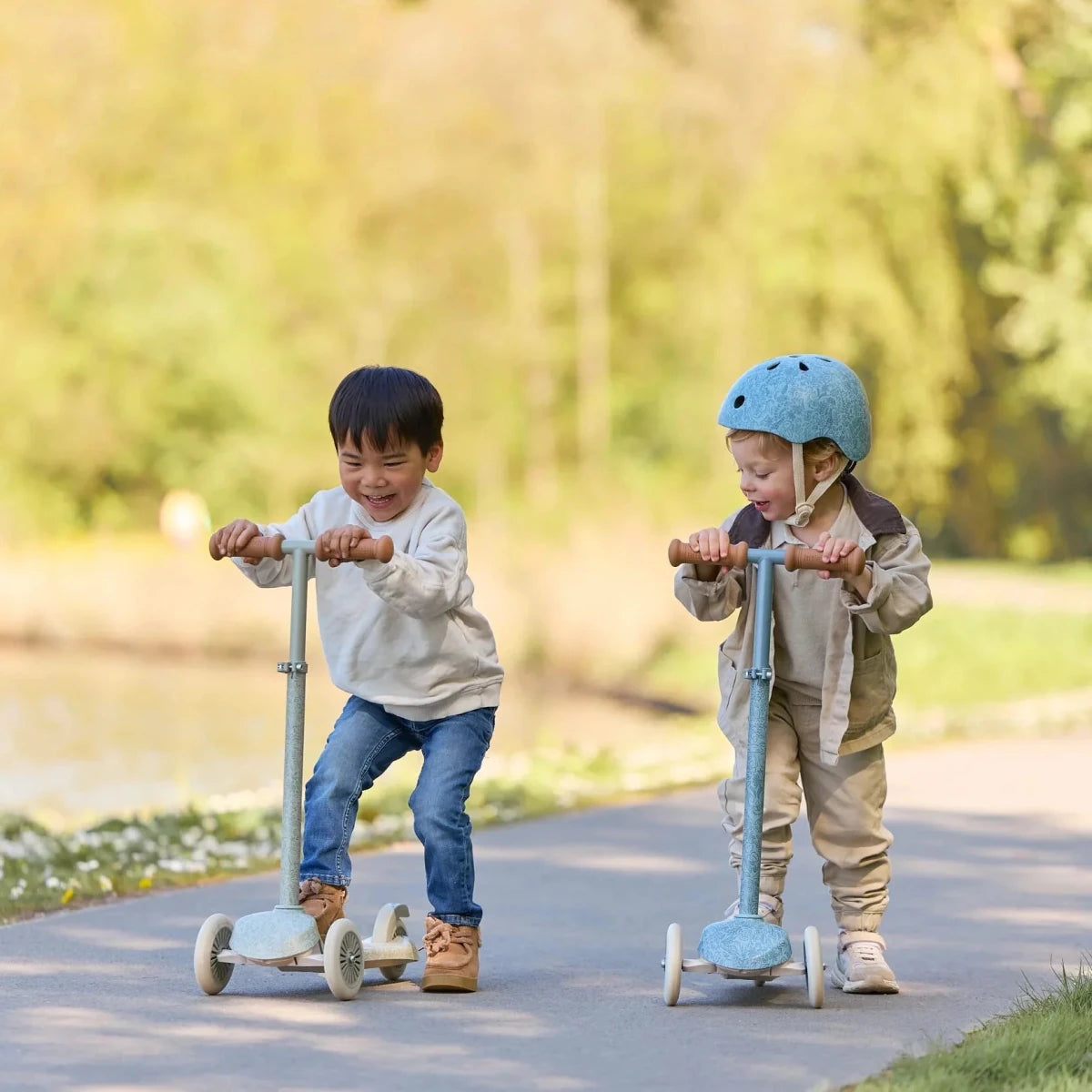 Little Dutch Scooter - Blue – Scooters for children, available at Learning Bugs UK