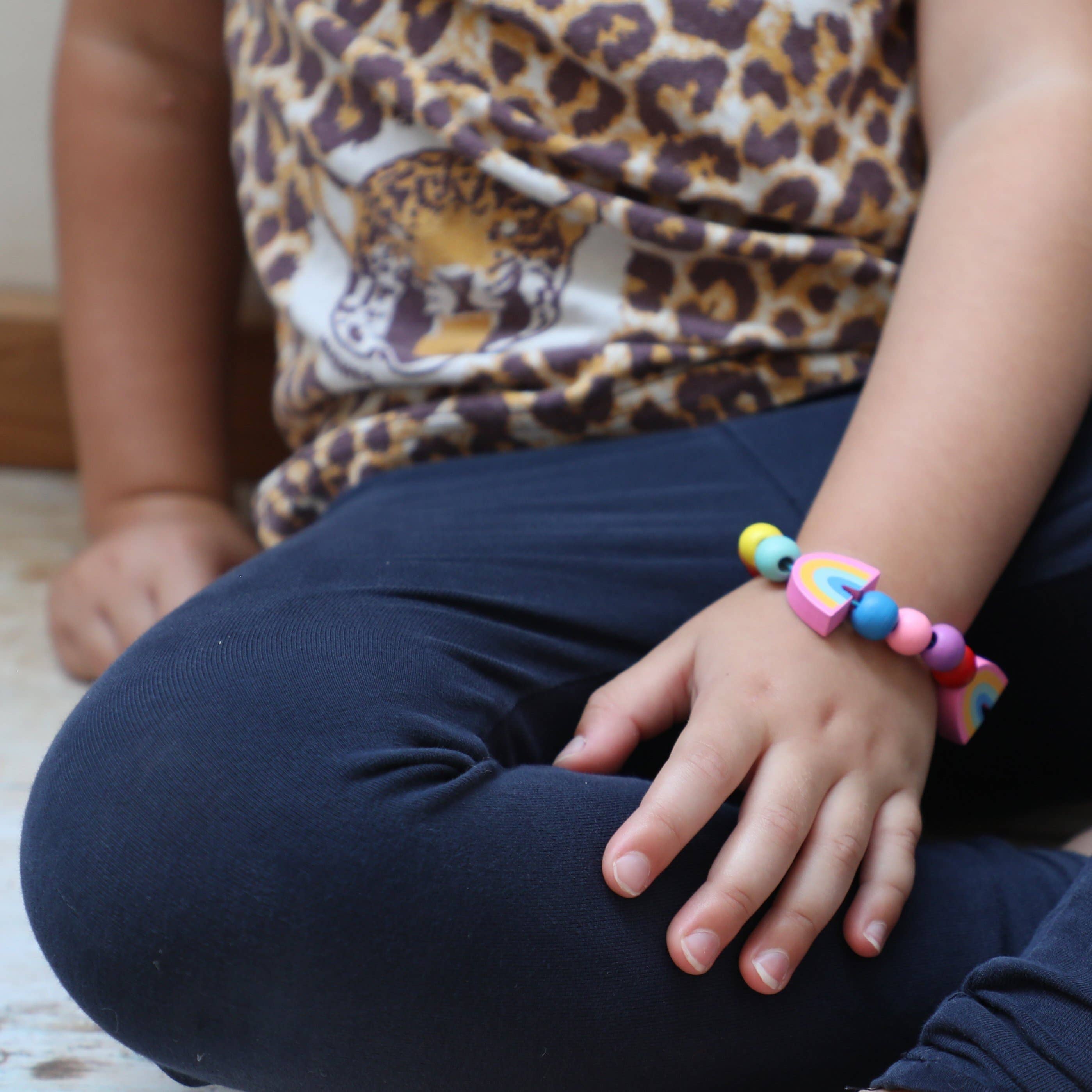 Buy Rainbow Bracelet Gift Kit | Art and Craft Box for kids by Learning Bugs UK