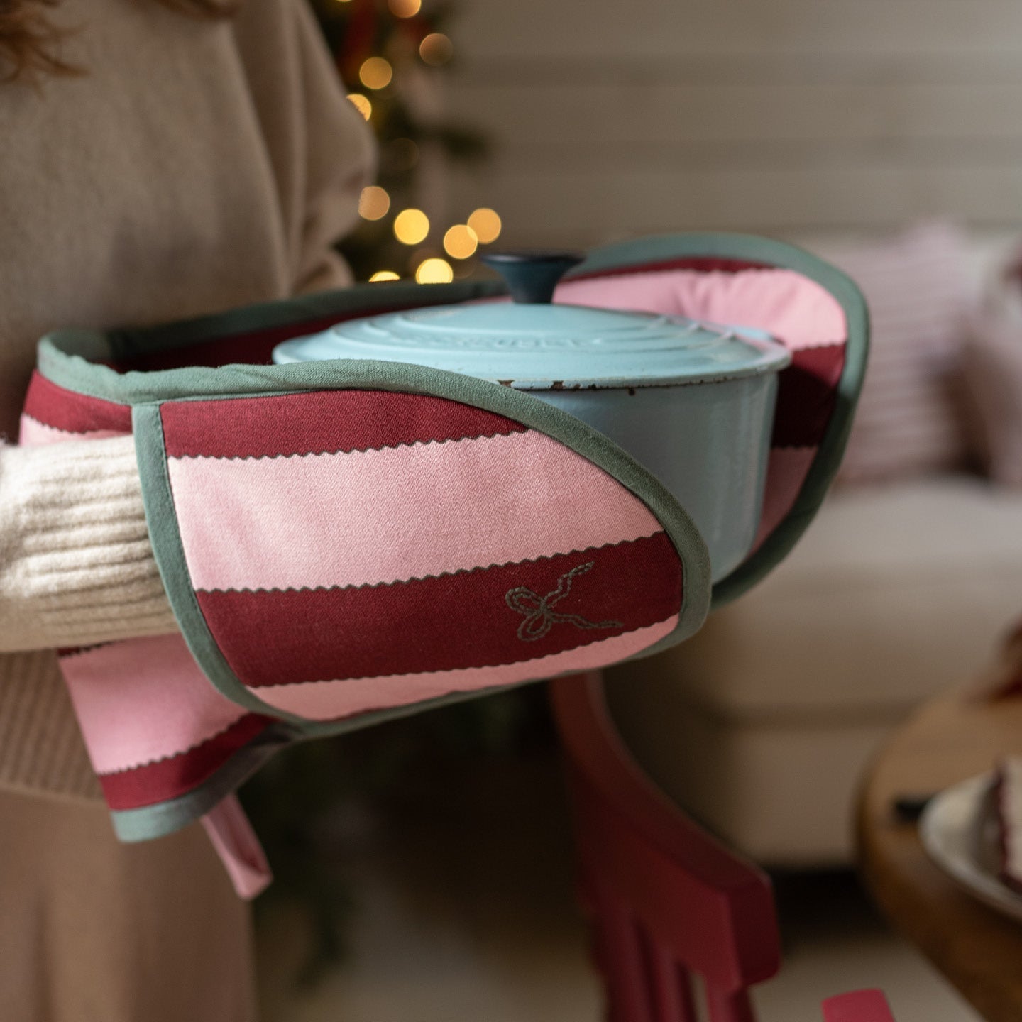 Buy Oven Glove - Bold Stripe | Christmas for kids by Learning Bugs UK