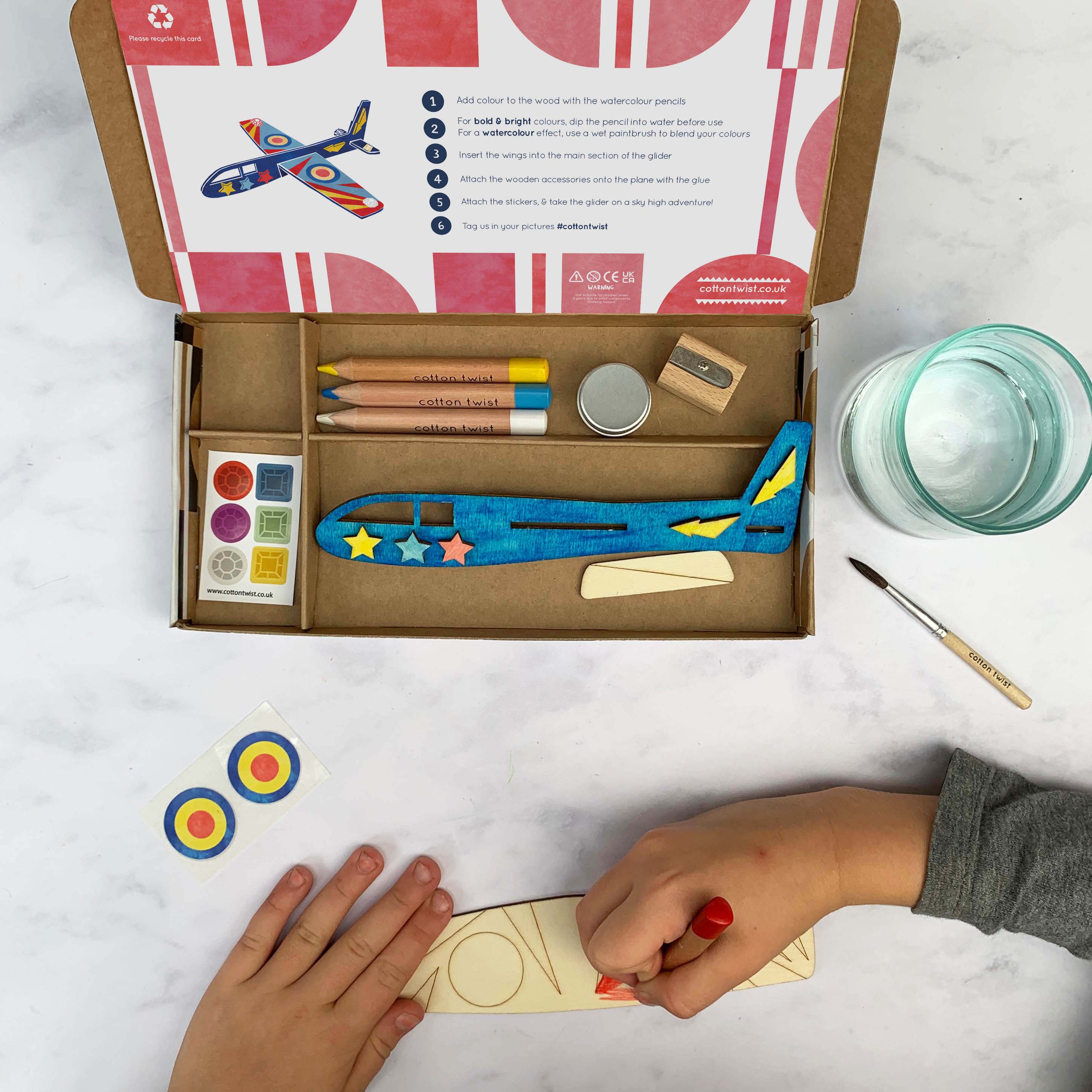 Buy Plane Craft Kit Activity Box | Art and Craft Box for kids by Learning Bugs UK