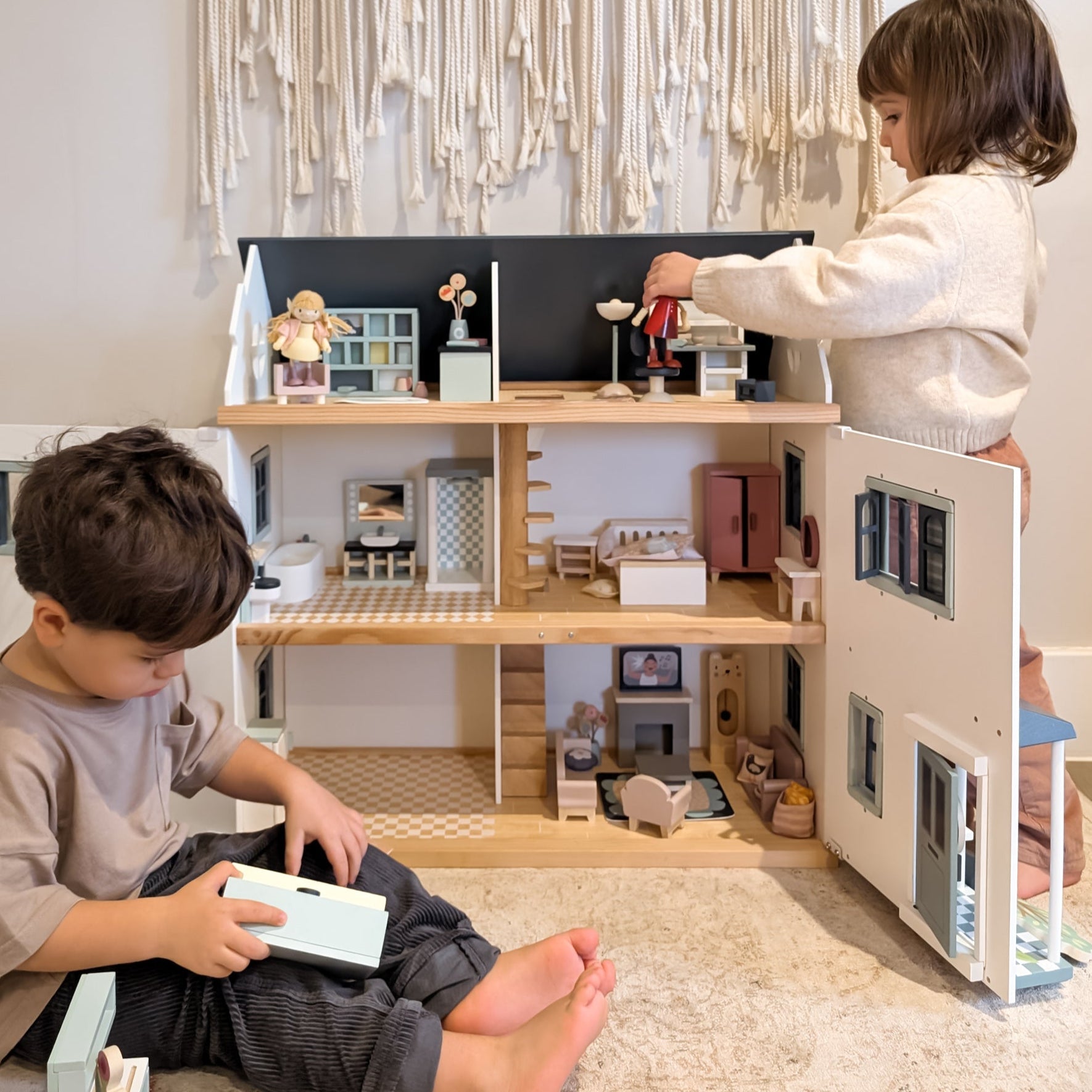 Buy Dovetail House | Wooden dolls house for kids by Learning Bugs UK