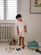Animal Rescue Vet Set – role play for children, available at Learning Bugs UK