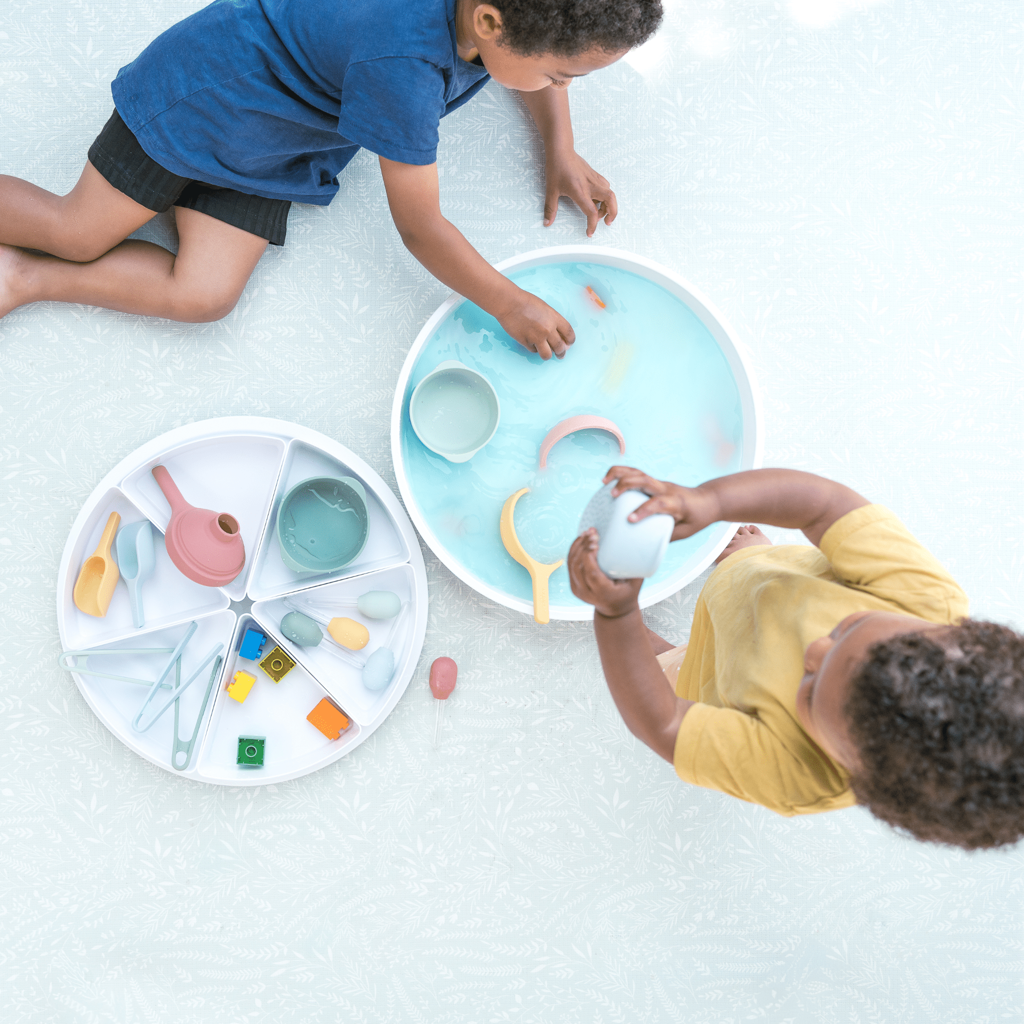 Inspire My Play Tray and Accessories Bundle – for children, available at Learning Bugs UK