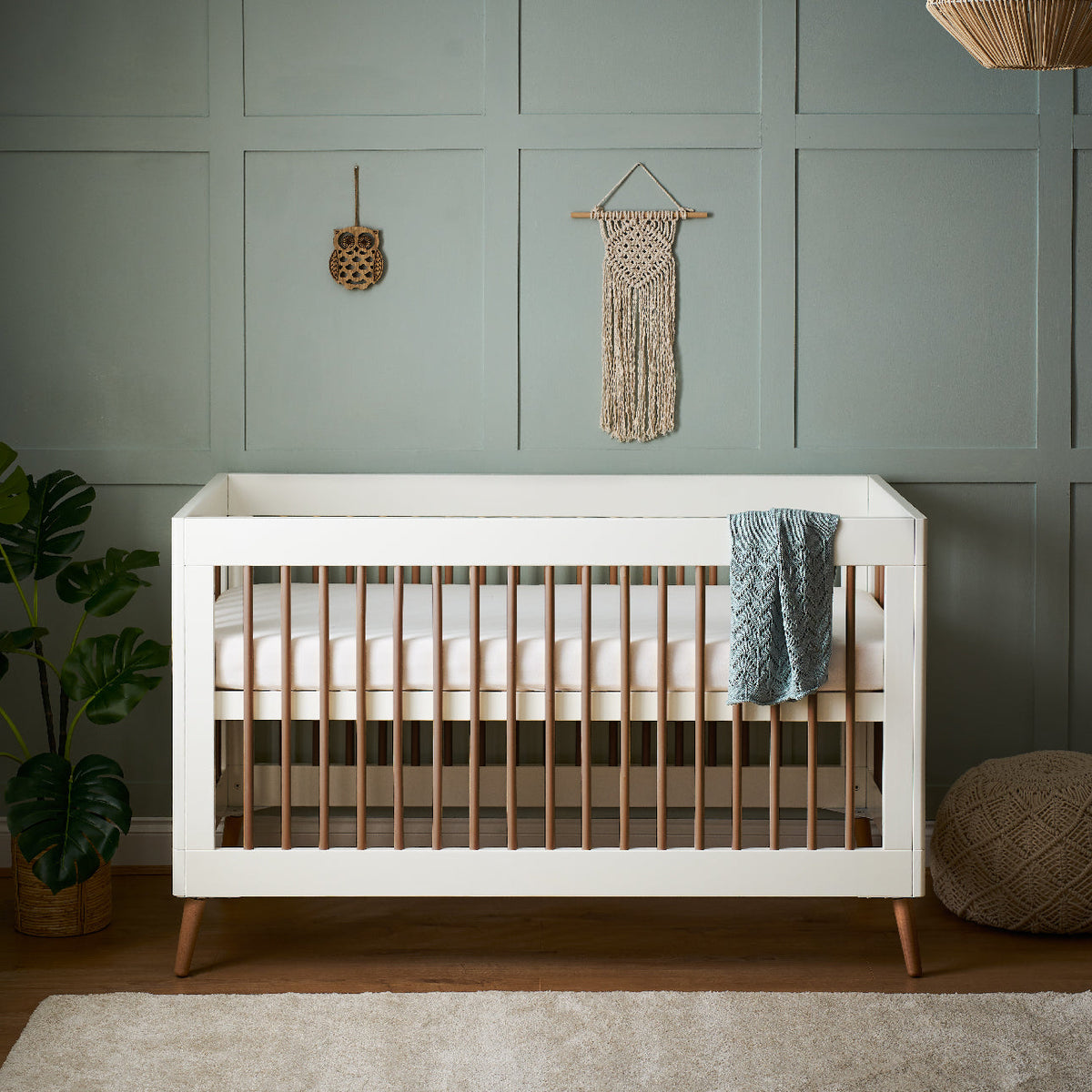 Obaby Maya Cot Bed - White With Natural