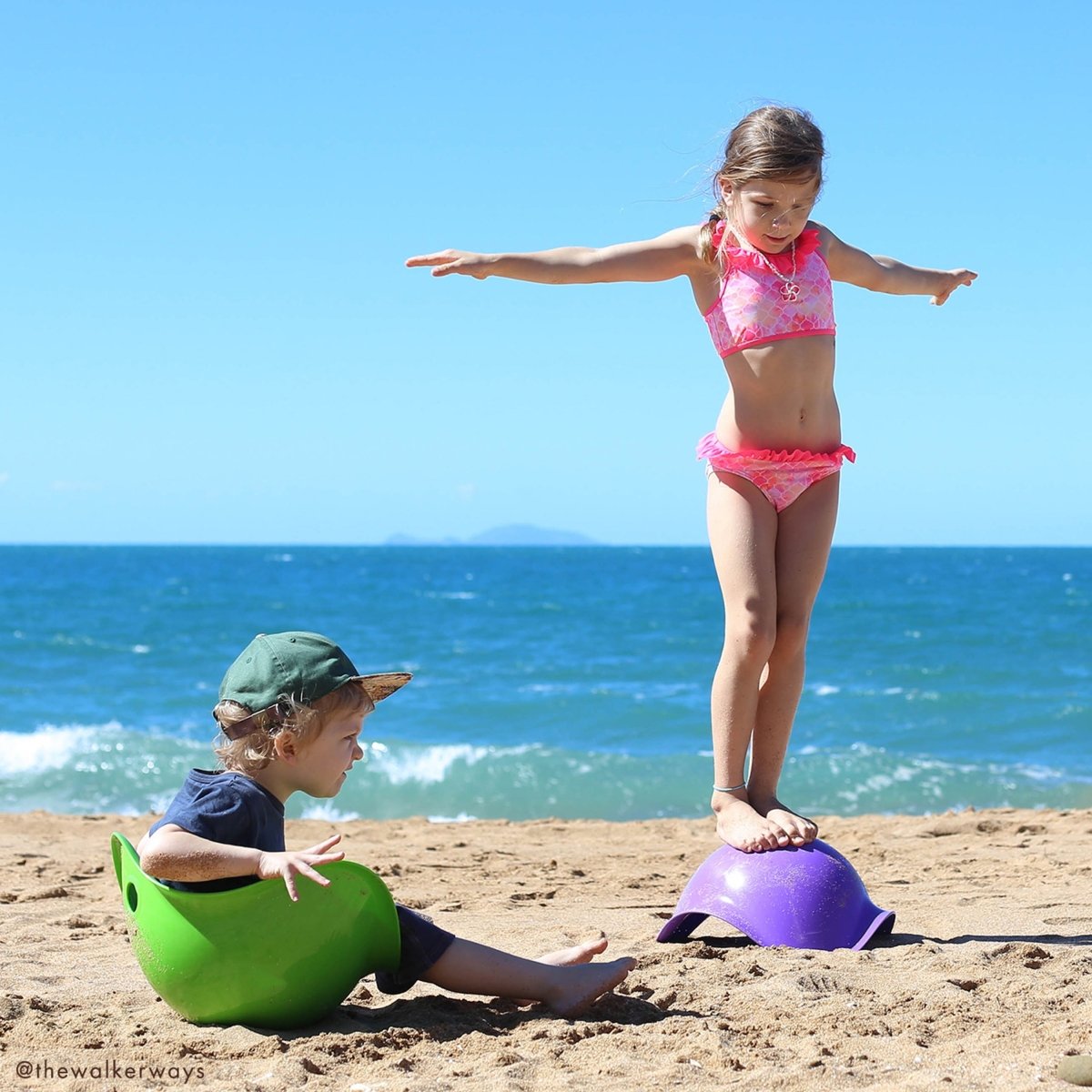 MOLUK Bilibo Purple – Active Play for children, available at Learning Bugs UK