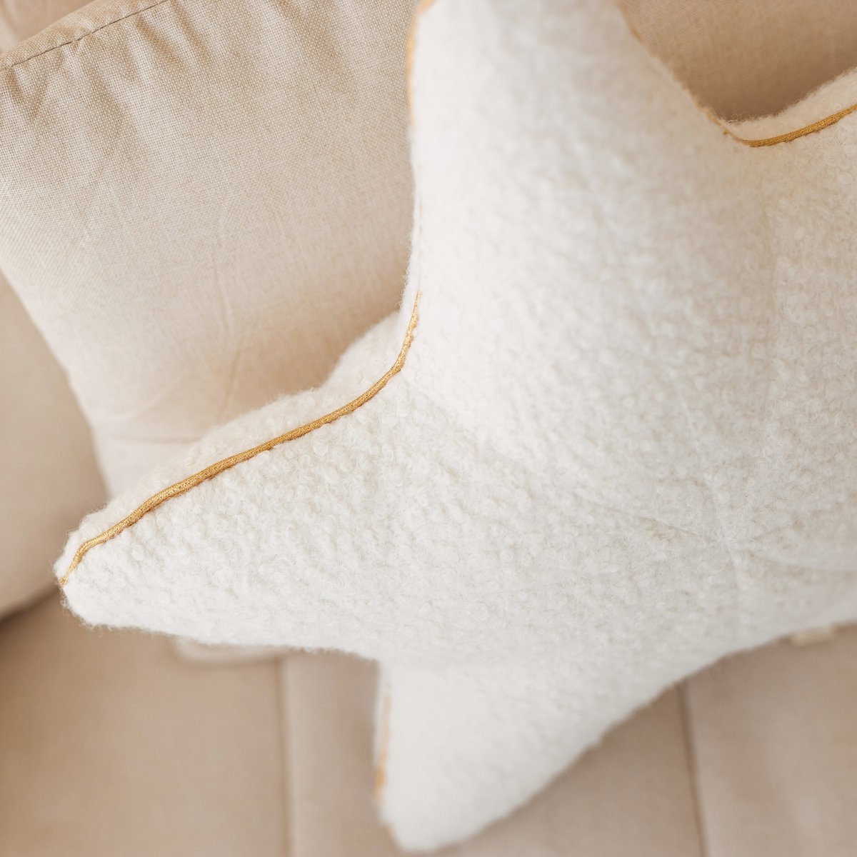 MINICAMP Seashell Pillows, Starfish Throw Pillows, Crustaceancore Decor | PACK of 2 – Decorative Pillows for children, available at Learning Bugs UK