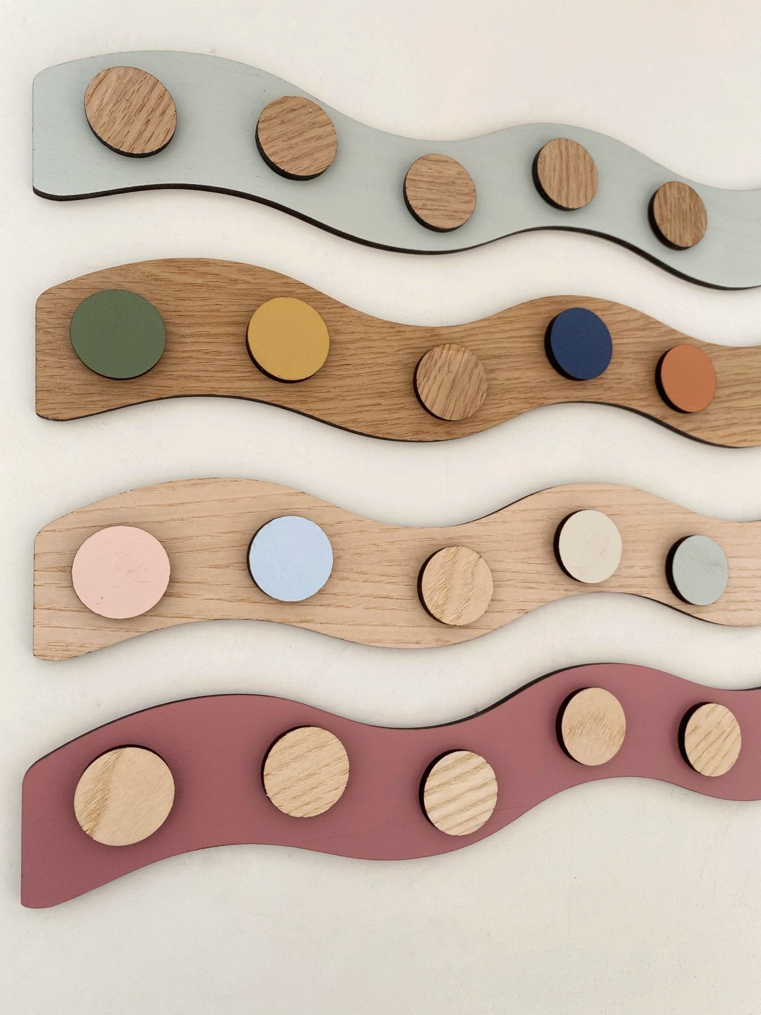 Buy The Art Display Bar - Wavy - Ash | Wall Hangings / Display for kids by Learning Bugs UK