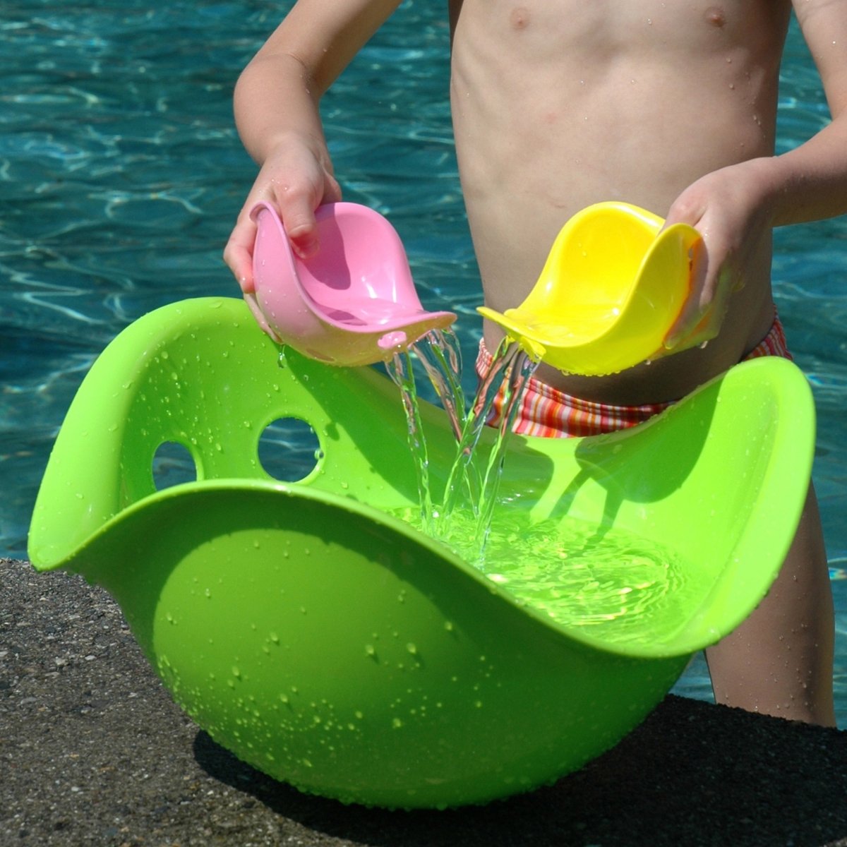 MOLUK Bilibo Green – Active Play for children, available at Learning Bugs UK