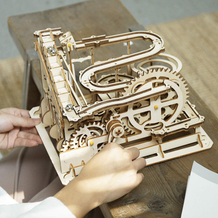 ROKR Hand Cranked Marble Run Wooden Model Kits Assembly 3D Wooden Puzzle Mechanical Model Kits