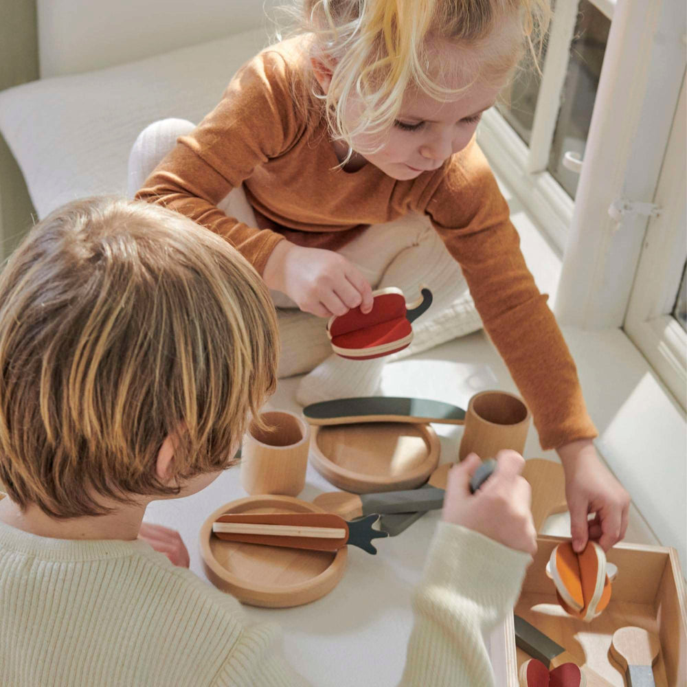 Wooden Cutlery Dish Set Play Kitchen Set for Kids