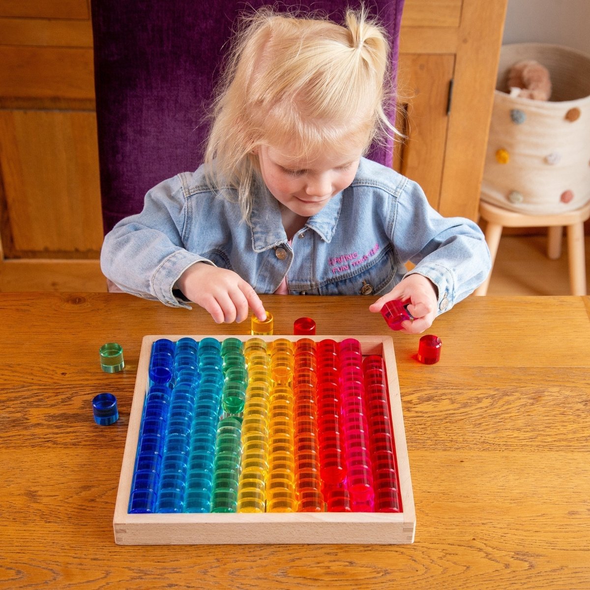 Gem Circle Mirror Tray – Baby Toys & Activity Equipment for children, available at Learning Bugs UK