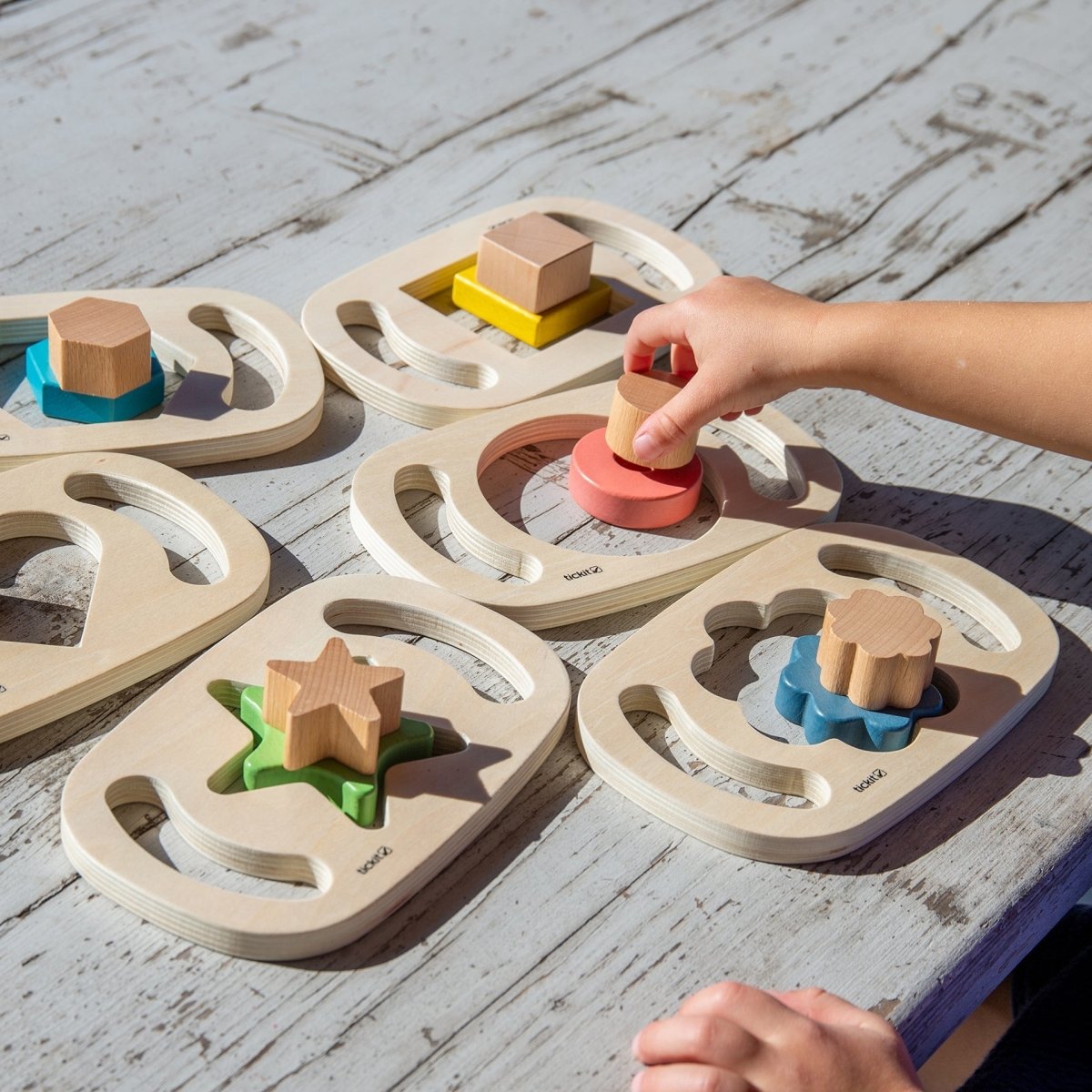 Easy Hold Shape Viewer Panels – Baby Toys & Activity Equipment for children, available at Learning Bugs UK