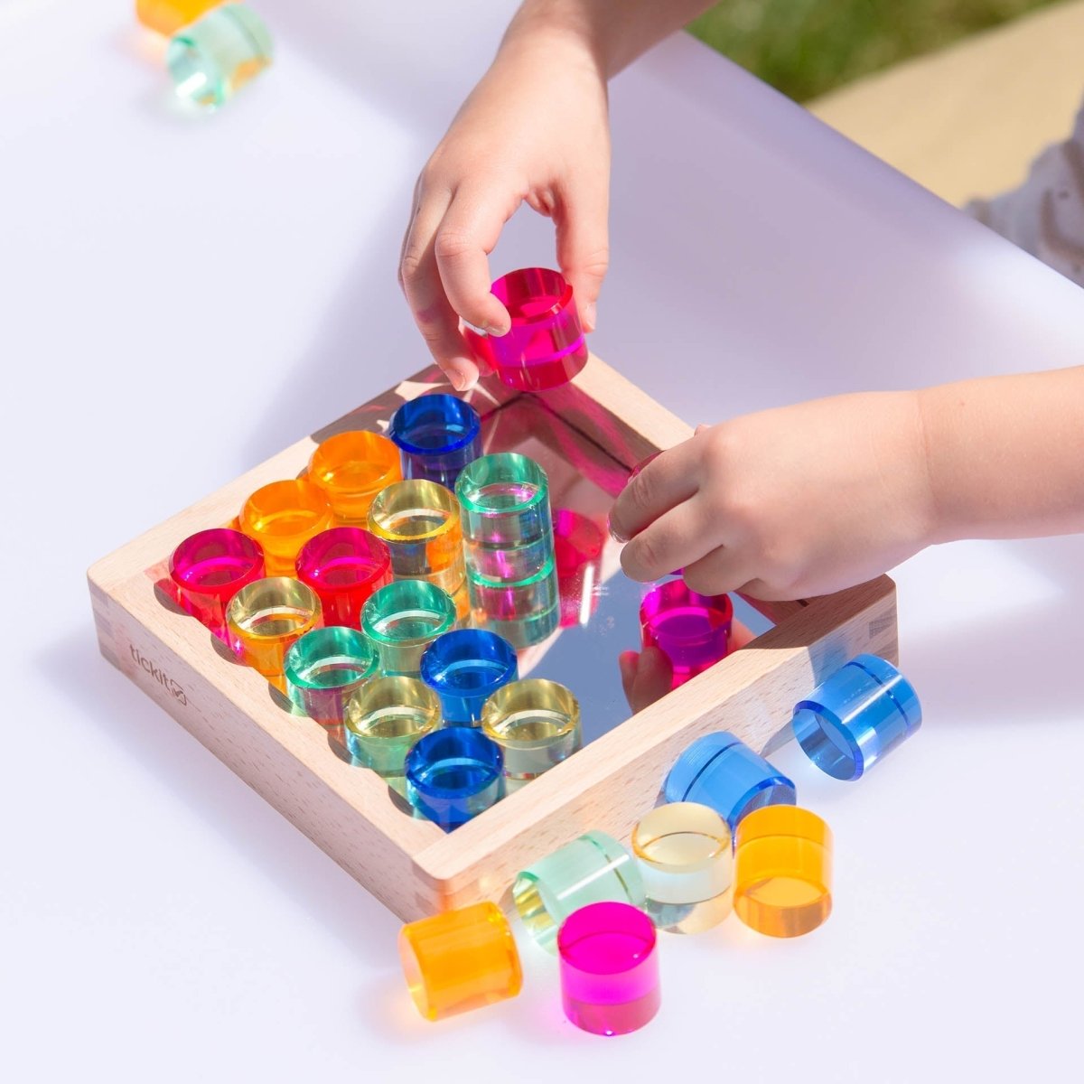 Gem Circle Mirror Tray – for children, available at Learning Bugs UK