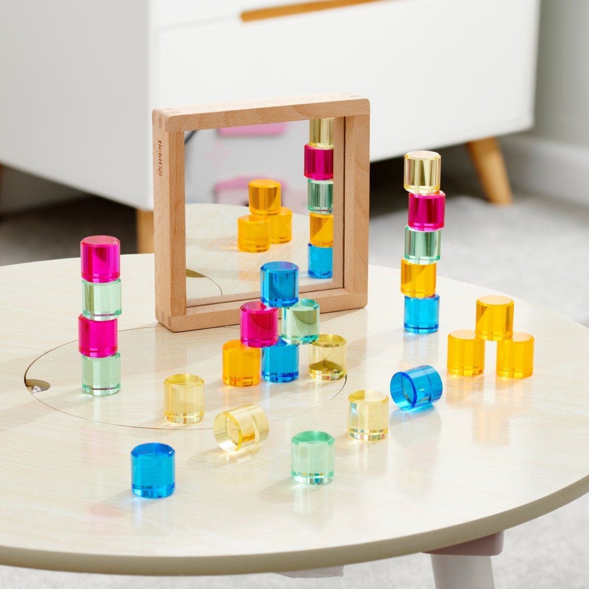 Gem Circle Mirror Tray – for children, available at Learning Bugs UK