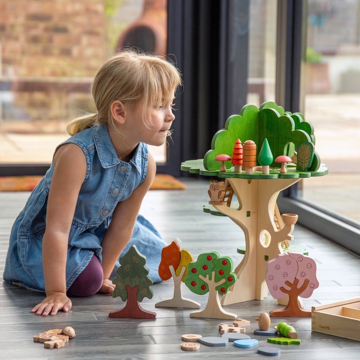 Woodland Trail Treehouse – Baby Toys & Activity Equipment for children, available at Learning Bugs UK