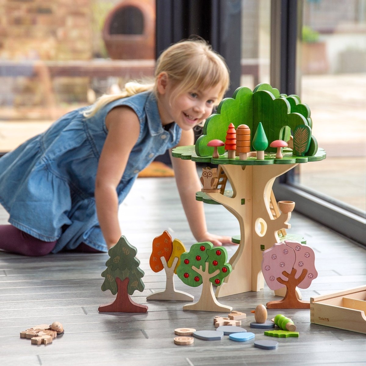 Woodland Trail Treehouse – Baby Toys & Activity Equipment for children, available at Learning Bugs UK