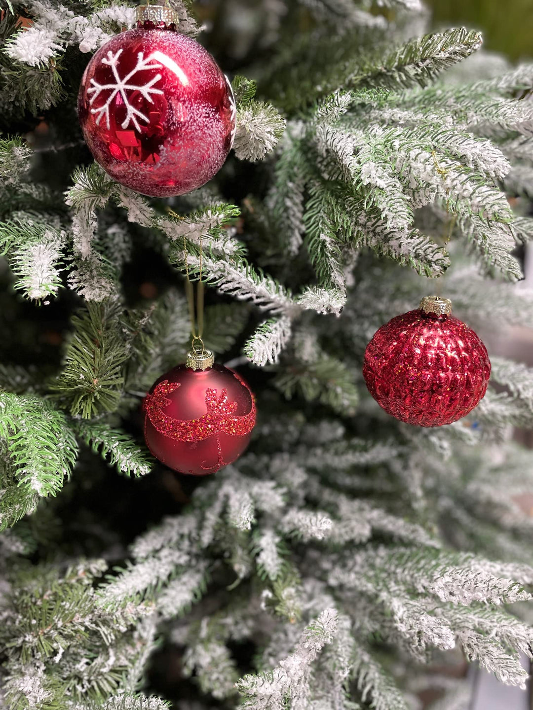 Set of 12 Luxury Red Glass Christmas Baubles