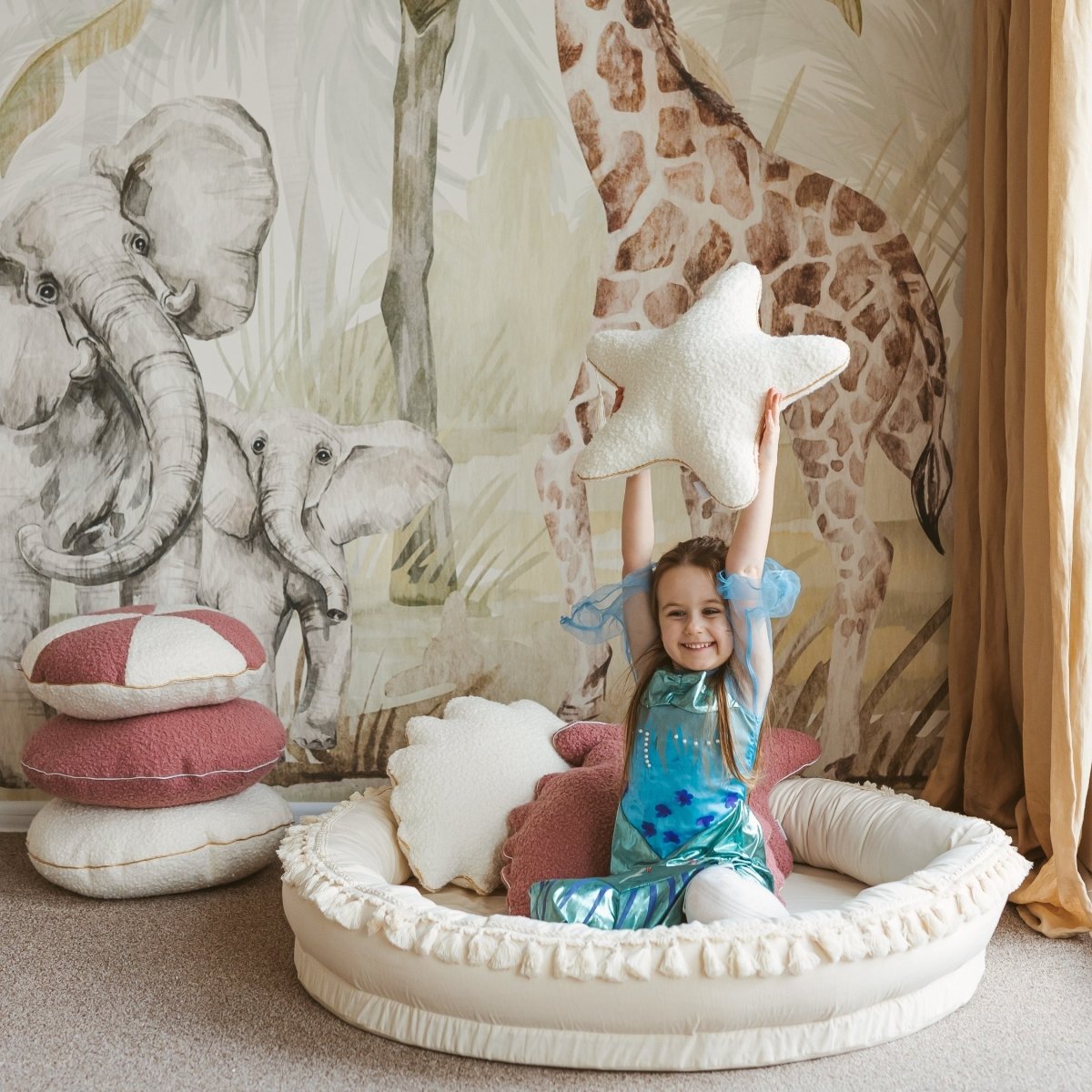 MINICAMP Large Round Nest Play Mat & Kids Lounger in Ecru – Playmats for children, available at Learning Bugs UK