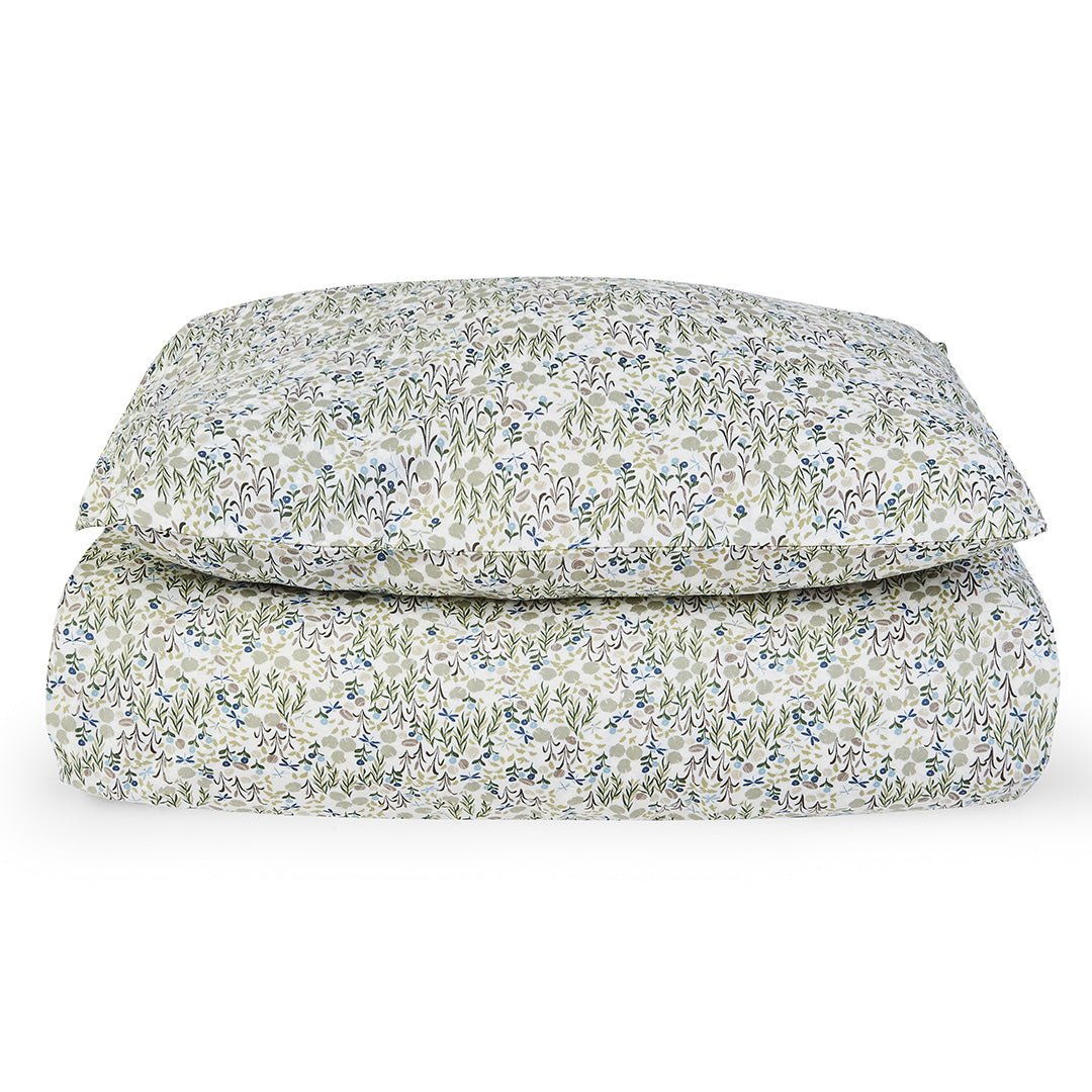 Buy Organic Cotton Cotbed Bedding Set - Riverbank | Bedding for kids by Learning Bugs UK