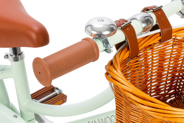 Banwood Classic – Kids Vintage Bike 16” (Pale Mint)