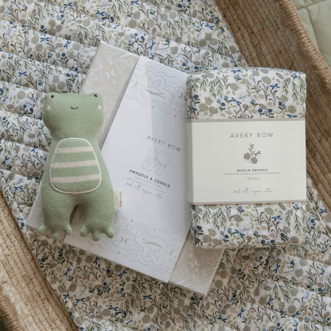 Buy Swaddle & Cuddle New Baby Gift Set - Riverbank | for kids by Learning Bugs UK