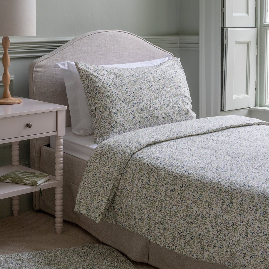 Buy Organic Cotton Single Bedding Set - Riverbank | Bedding for kids by Learning Bugs UK