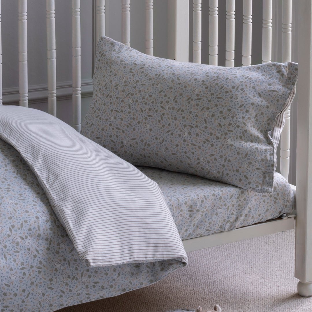 Buy Organic Cotton Cotbed Bedding Set - Nature Trail | Bedding for kids by Learning Bugs UK