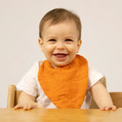 Oli&Carol Cathy the Carrot Feeding Bib – Tableware & Cutlery for children, available at Learning Bugs UK