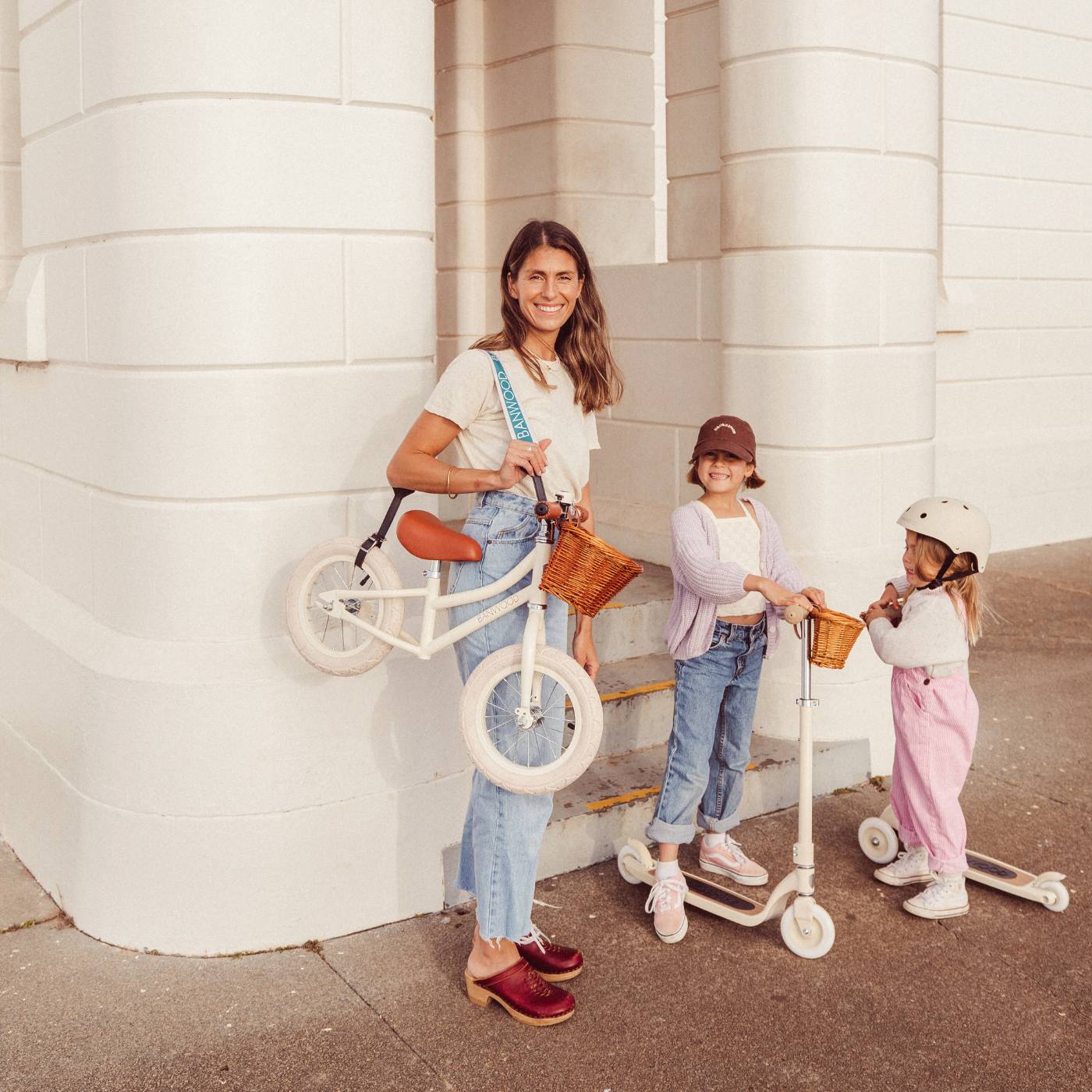 Buy Banwood Carry Strap – Adjustable Shoulder Strap (Green) | CARRY STRAP for kids by Learning Bugs UK