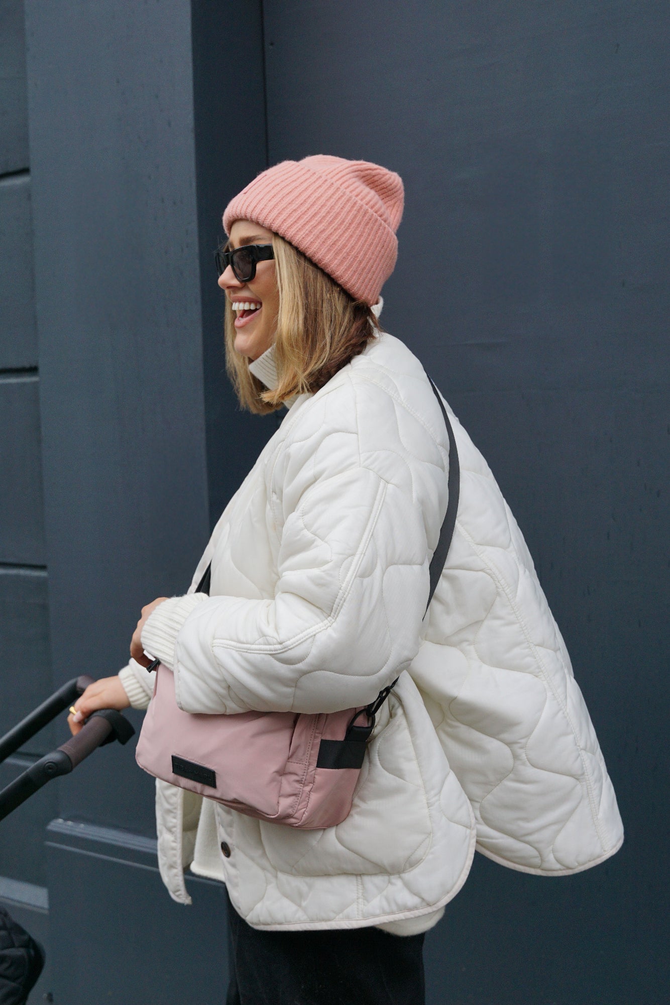 Buy Hiro Buggy Organiser / Changing Bag Pink | Compact Changing Bag for kids by Learning Bugs UK