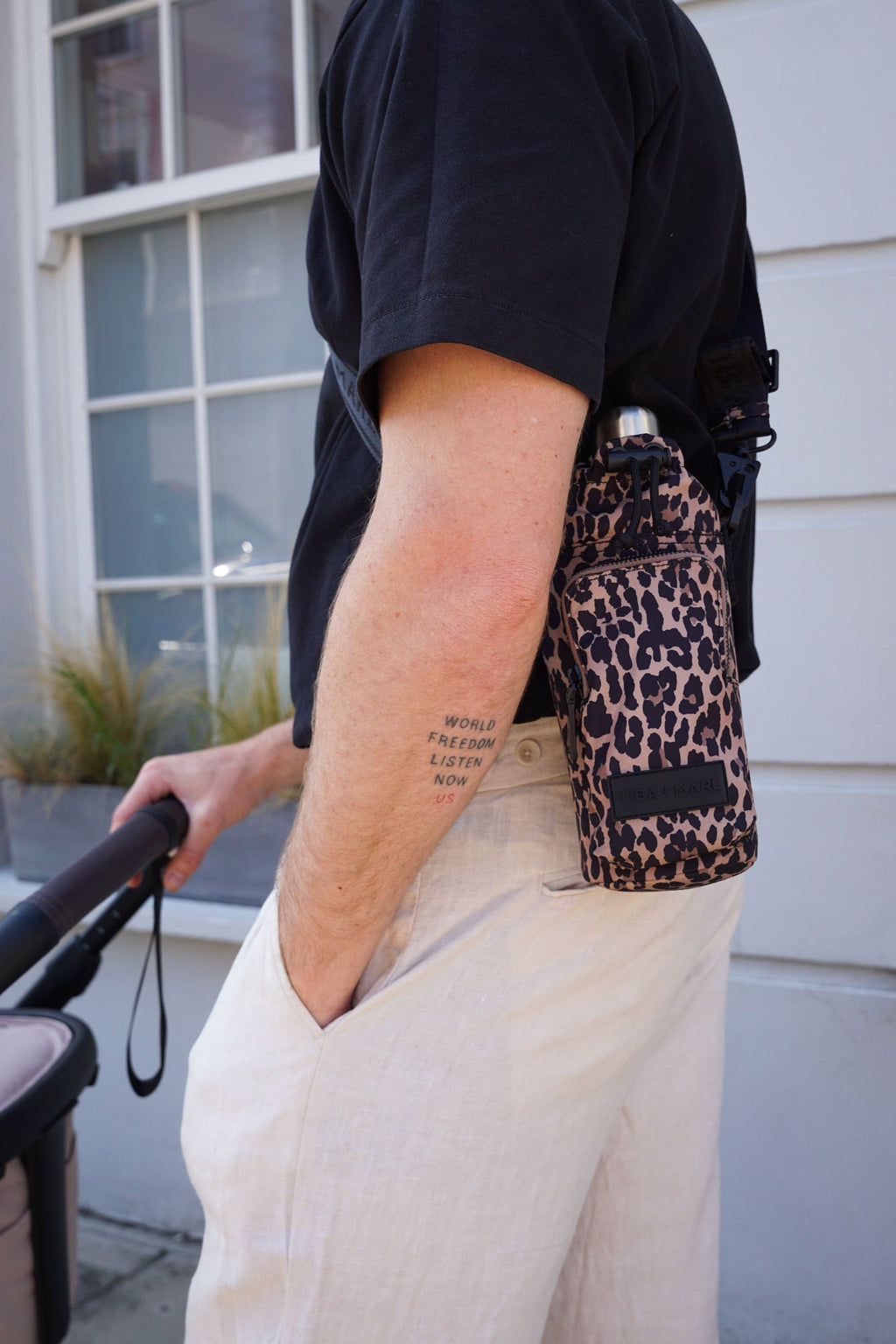 T+M Travel X-Body Insulated Bottle Bag Leopard Print