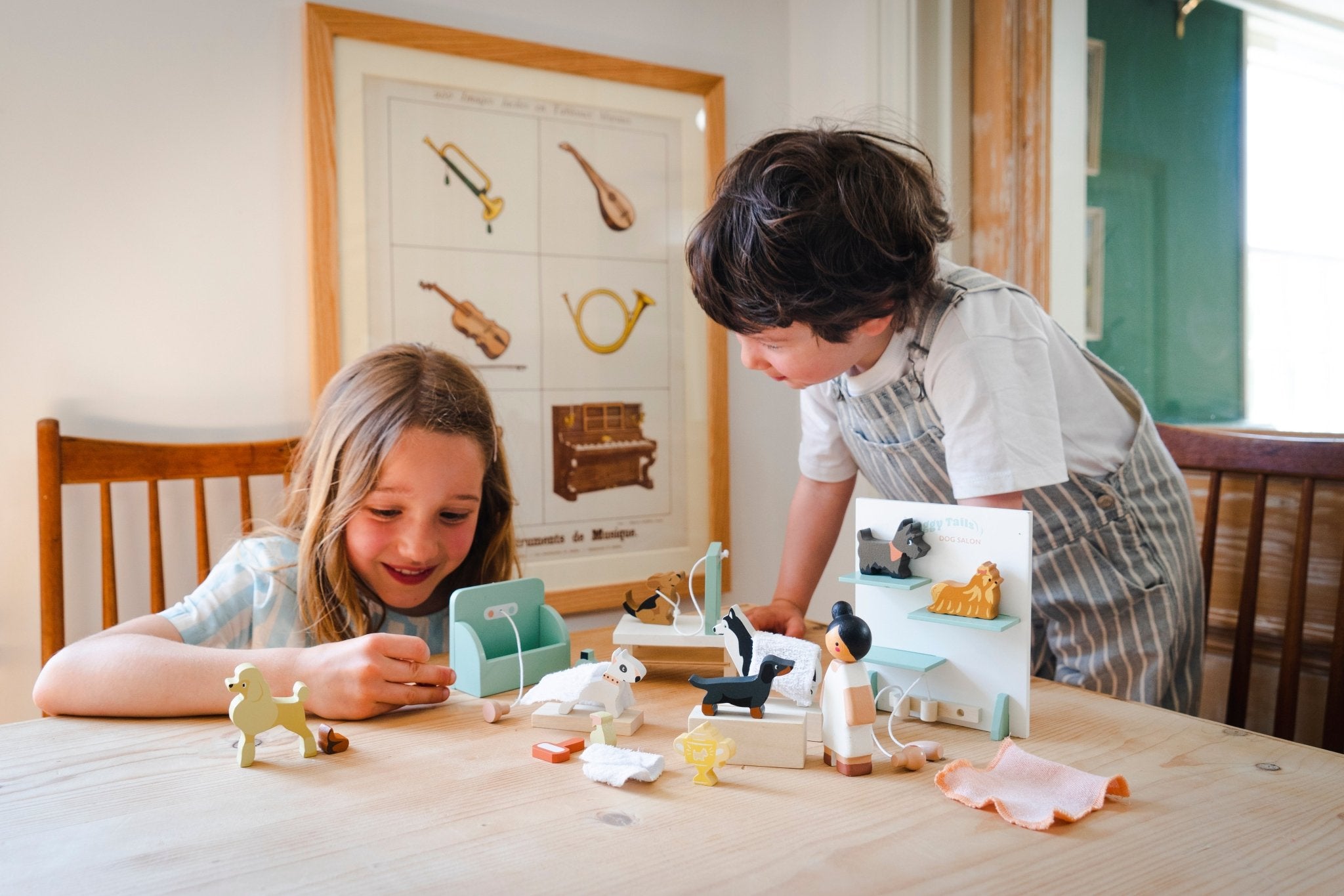 Buy Waggy Tails Dog Salon | Wooden dolls house pet set for kids by Learning Bugs UK