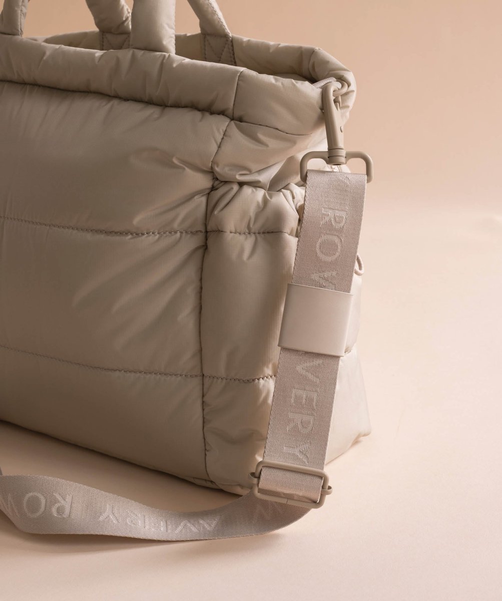 Baby Changing Tote Bag - Oyster – Changing Bags & Travel Changing Mats for children, available at Learning Bugs UK