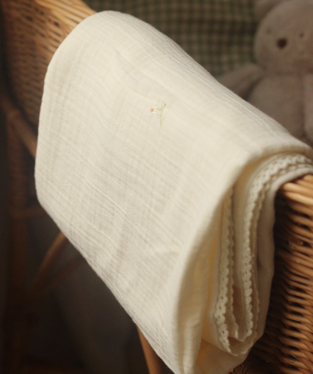 Embroidered Muslin blanket - Wild Chamomile – Blankets for children, available at Learning Bugs UK