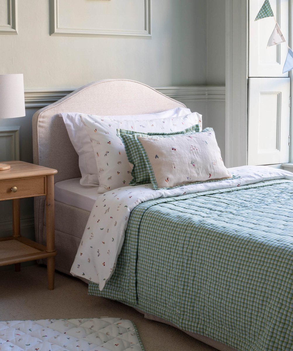Quilted Single Bedspread - Greenhouse Gingham – Bedding for children, available at Learning Bugs UK