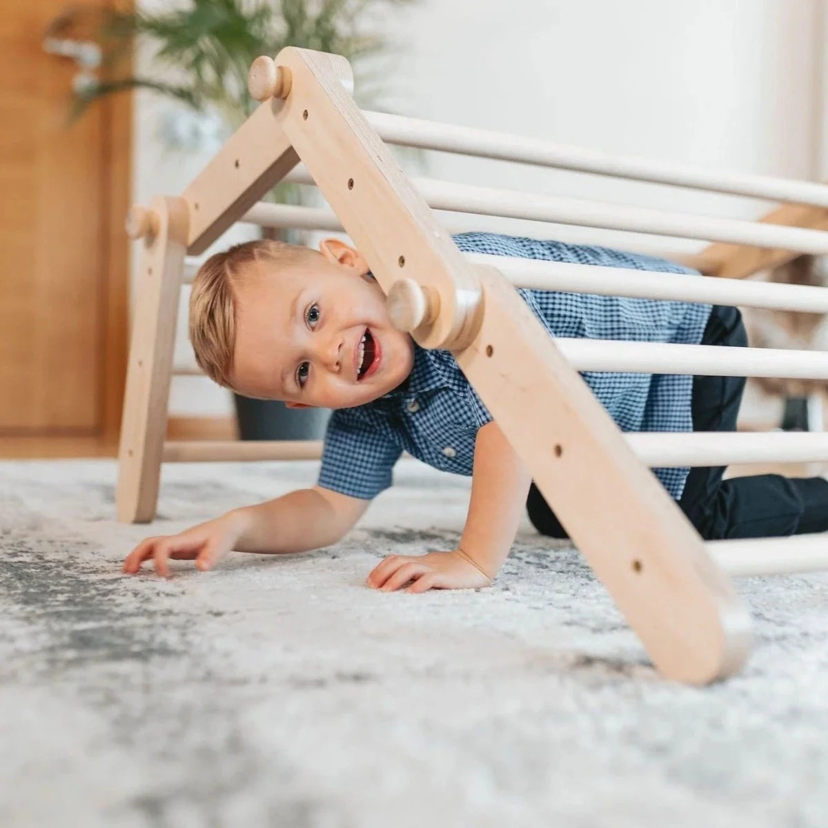 Ette Tete MOPITRI Pikler Triangle, 4 Segment Climbing Frame – Climbing Triangle for children, available at Learning Bugs UK