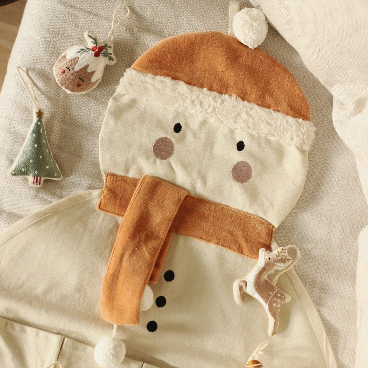 Christmas Advent Calendar - Frosty Friends – Christmas for children, available at Learning Bugs UK