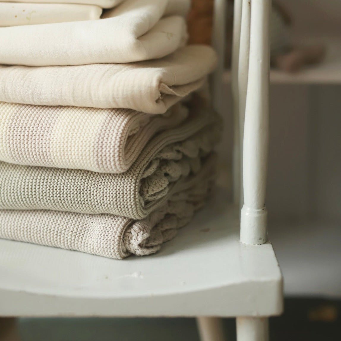 Buy Scallop Knit Blanket - Stone | Blankets for kids by Learning Bugs UK