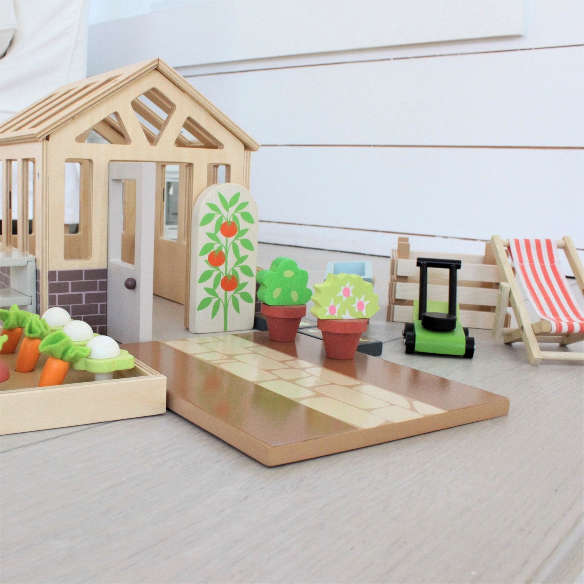 Buy Greenhouse and Garden Set | Wooden dolls house playset for kids by Learning Bugs UK