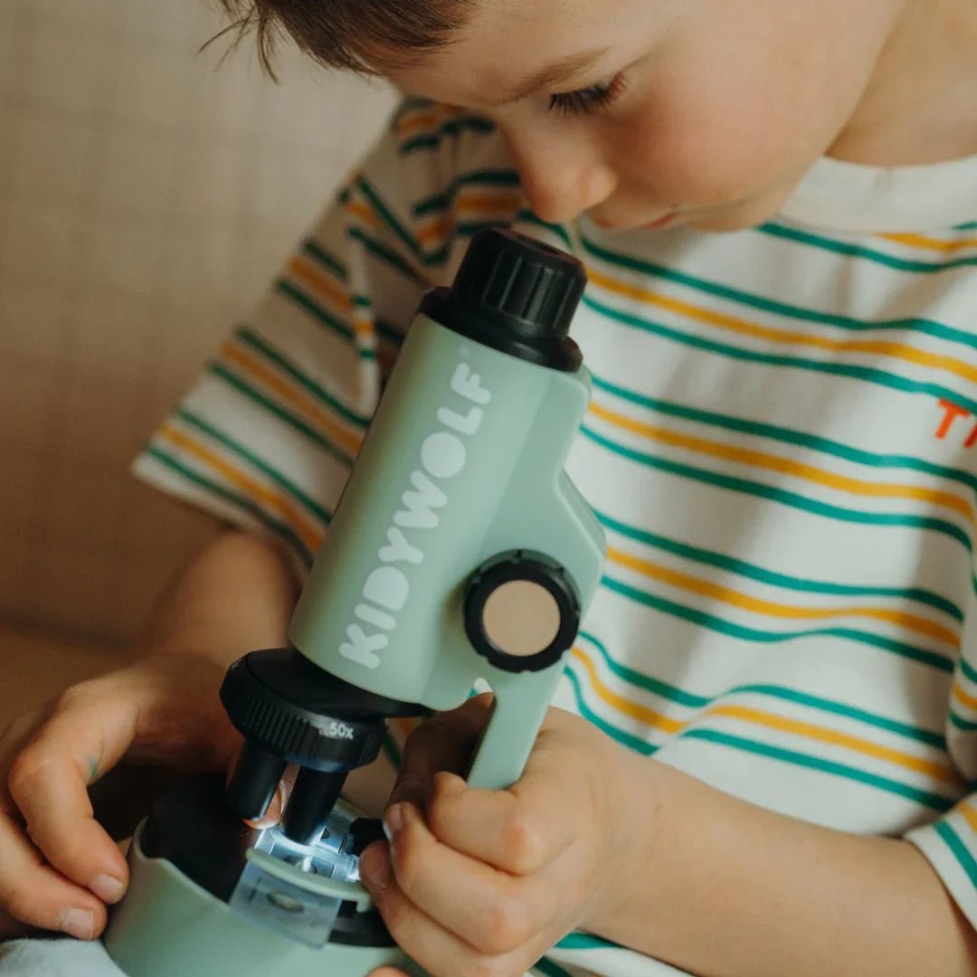 KIDYMICROSCOPE Portable Microscope Green – Exploration & Discovery for children, available at Learning Bugs UK
