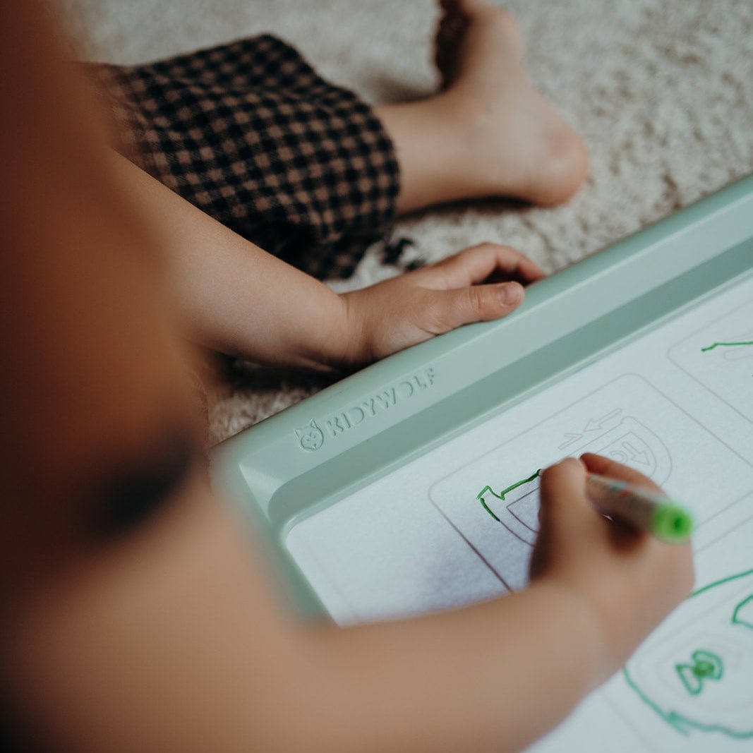 KIDYDRAW PRO Tablet Green – Creativity & Learning for children, available at Learning Bugs UK