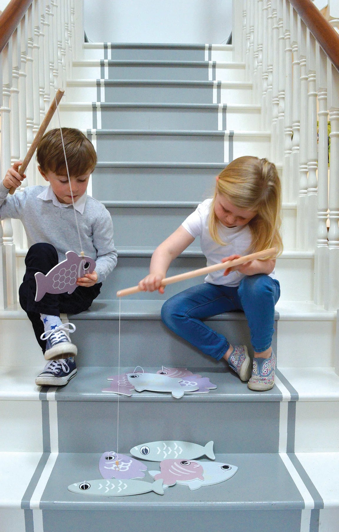 Big Fish, Little Fish by Traditional Garden Games - Learning Bugs UK