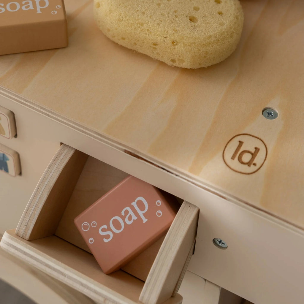Little Dutch Wooden Washing Machine