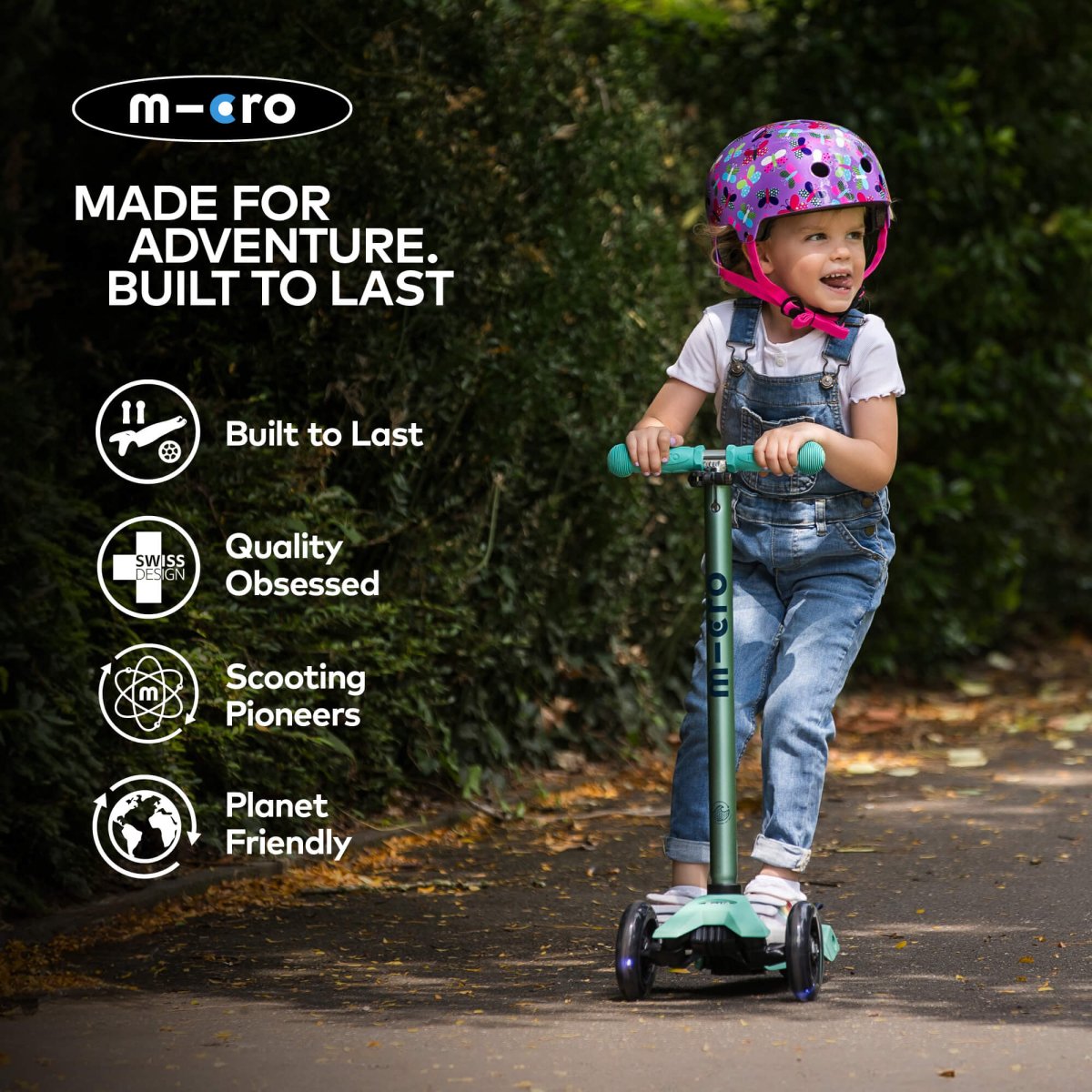 Micro Scooters Micro Printed Deluxe Helmet – Helmets for children, available at Learning Bugs UK