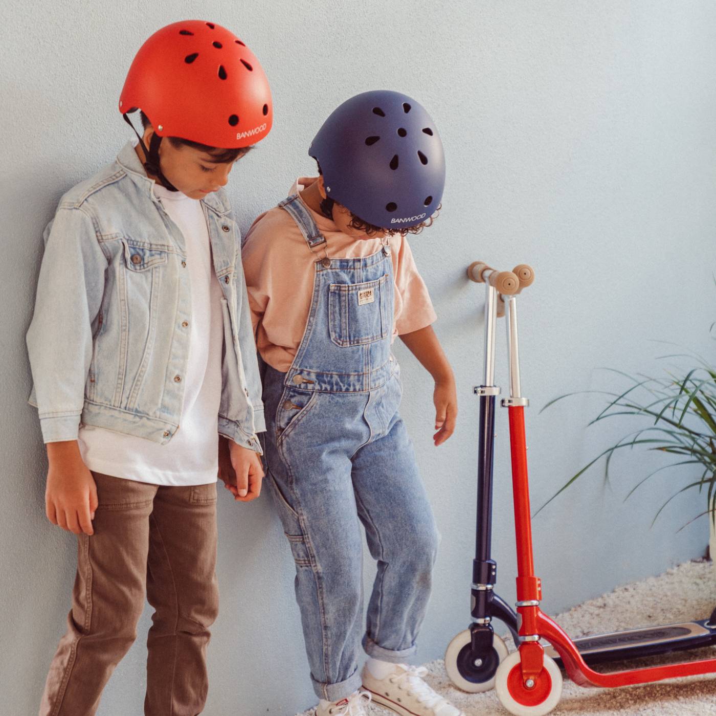 Banwood Maxi Scooter – Kids Two-Wheel Scooter (Red)