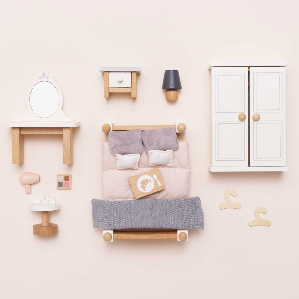 Deluxe Doll House Furniture Collection – Dollhouses for children, available at Learning Bugs UK