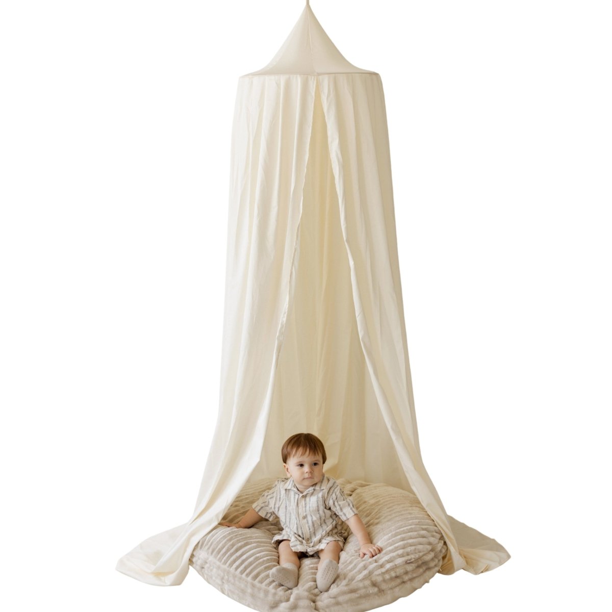 MINICAMP Hanging Canopy for Toddler Bed or Play Space – Teepees for children, available at Learning Bugs UK