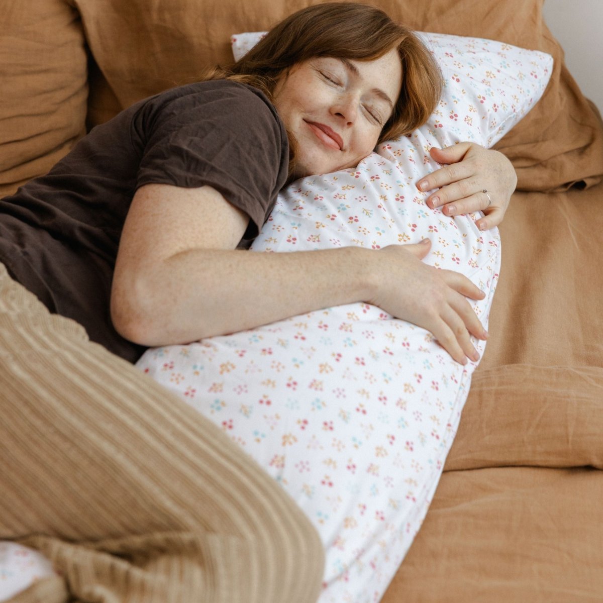 MINICAMP Full Body Pillow for Sleeping & Lumbar Support with Organic Cover in Milk White – Lumbar Pillows for children, available at Learning Bugs UK